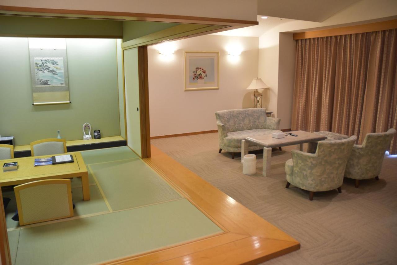 The Gran Resort Elegante Awajishima Exterior photo